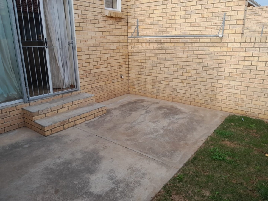 1 Bedroom Property for Sale in Windsor Park Eastern Cape